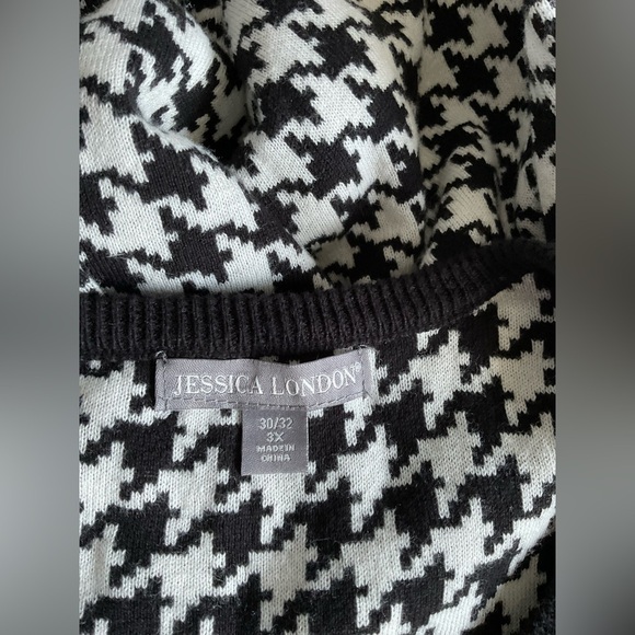 Jessica London Black and White Houndstooth Cardigan - Picture 3 of 6